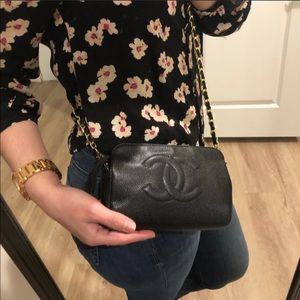 🖤 Chanel Pouch With Chain 🖤